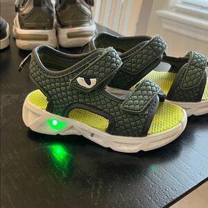 Green toddler boy Light-Up Sandals